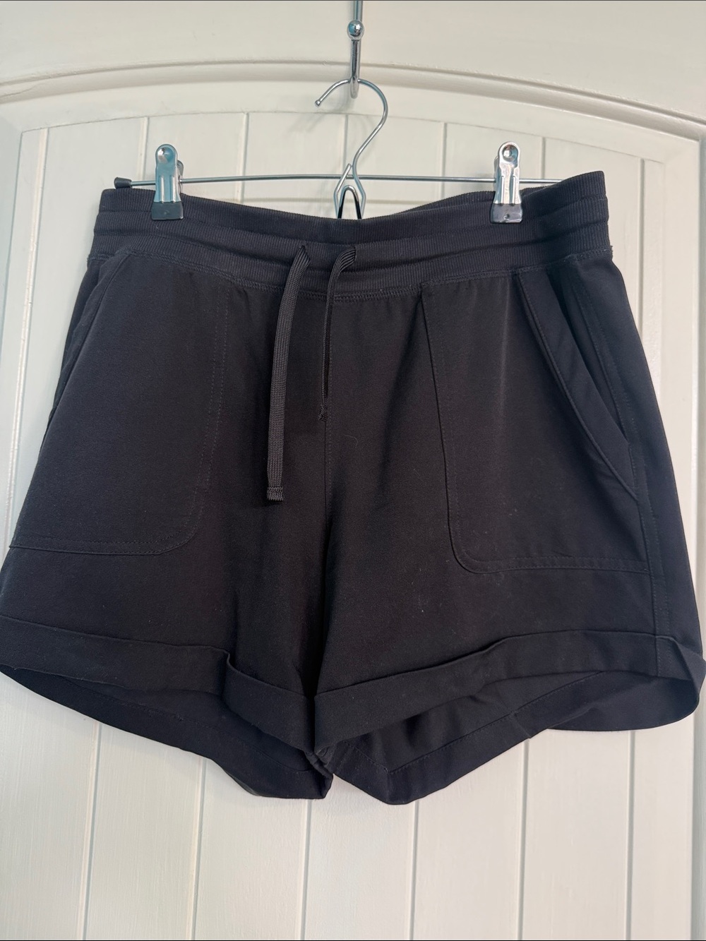 Old Navy Black Women's Drawstring Casual Shorts